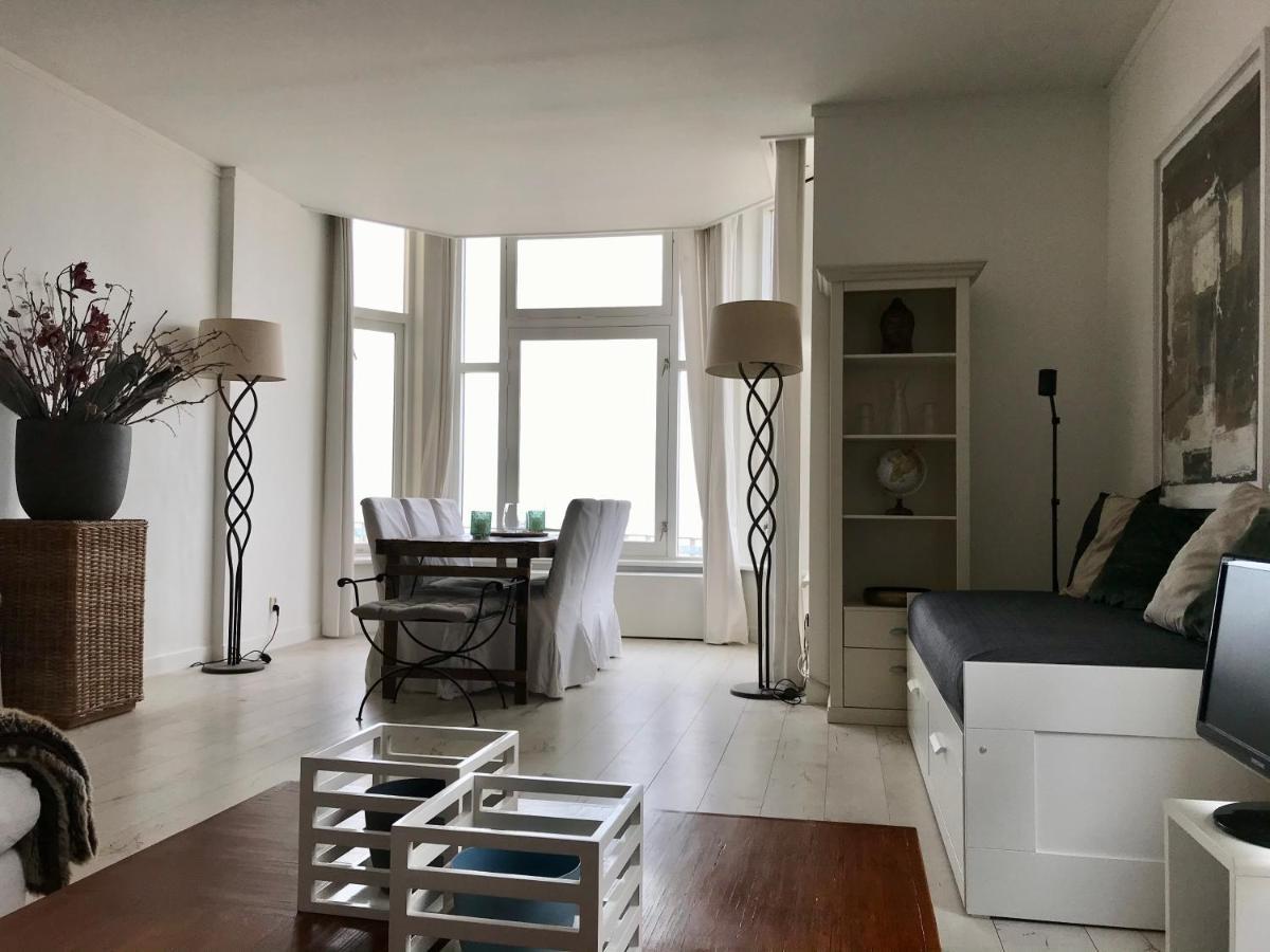 Sea View Scheveningen Apartment *